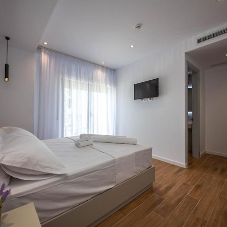 Hesperus Hotel Vlorë Exteriör bild