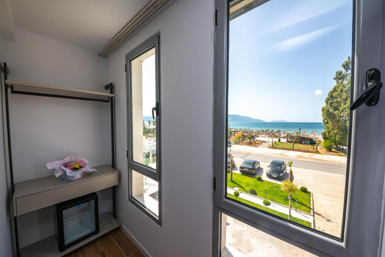 Hesperus Hotel Vlorë Exteriör bild