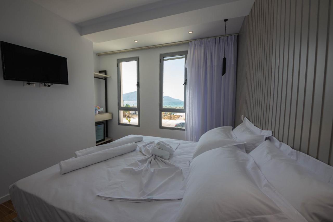 Hesperus Hotel Vlorë Exteriör bild