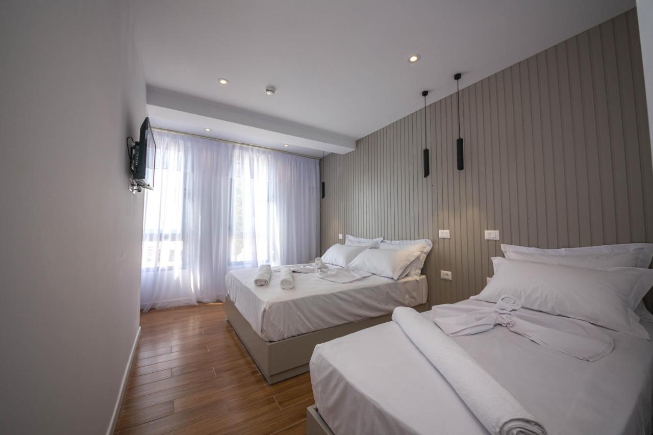 Hesperus Hotel Vlorë Exteriör bild